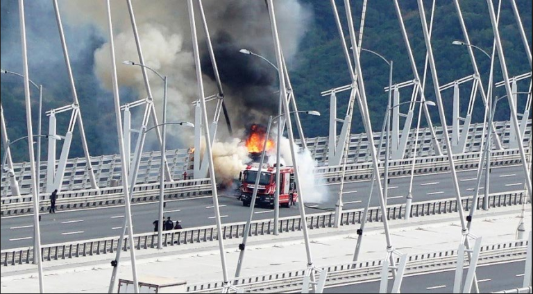15 Temmuz Şehitler Köprüsünde Yangın