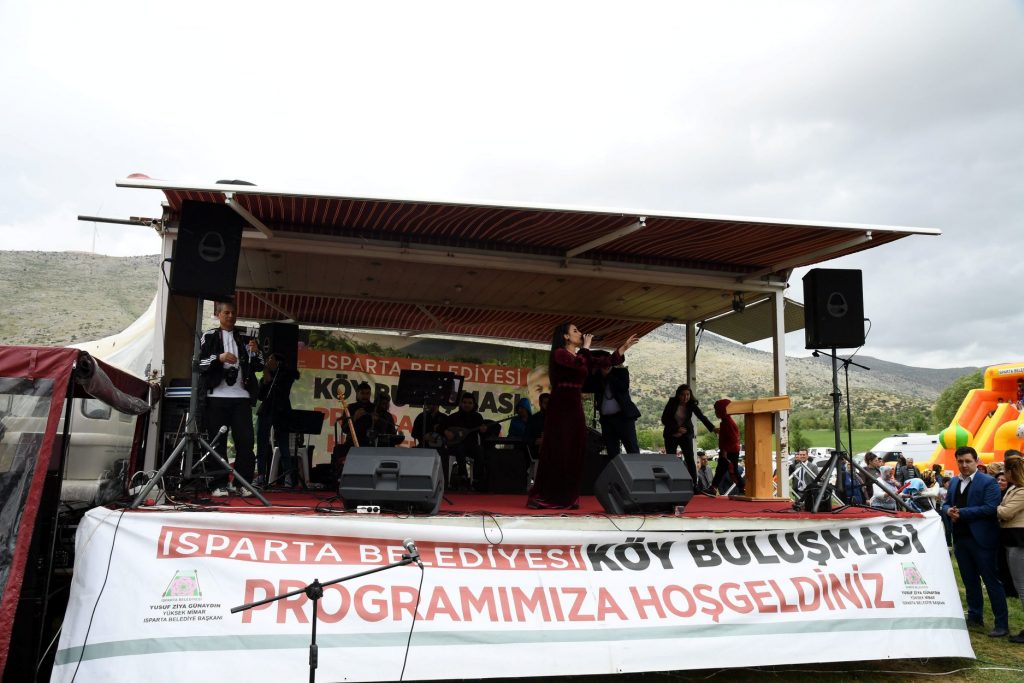 Isparta Belediyesi Köy Buluşmalarında Bu Hafta Uluborlu