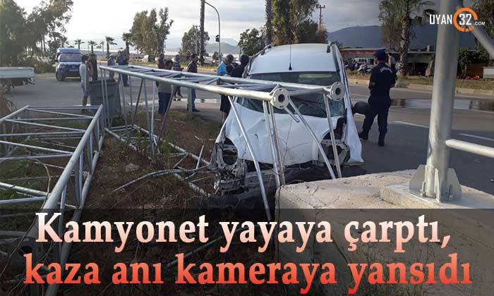 Antalya’da Feci Kaza, Kamyonetin Çarptığı Yaya Metrelerce İleriye Uçtu