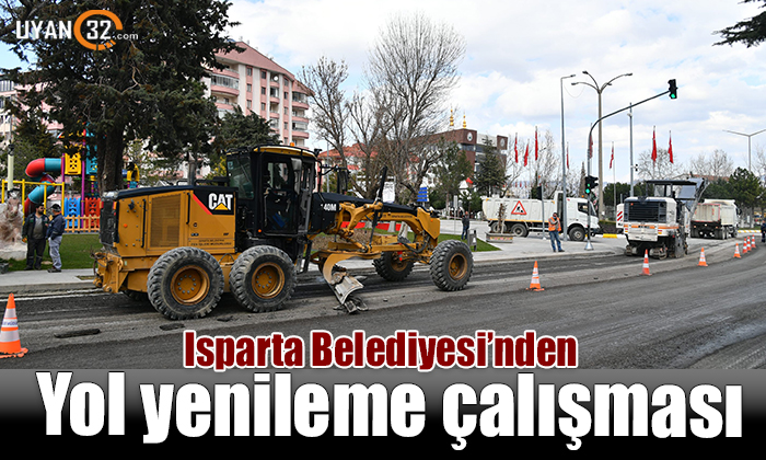 Isparta Belediyesi’nden yol yenileme çalışması