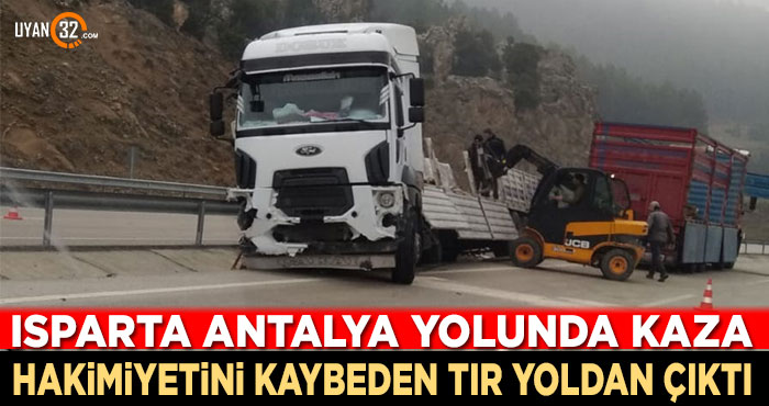 Isparta Antalya Yolunda Trafik Kazası..!